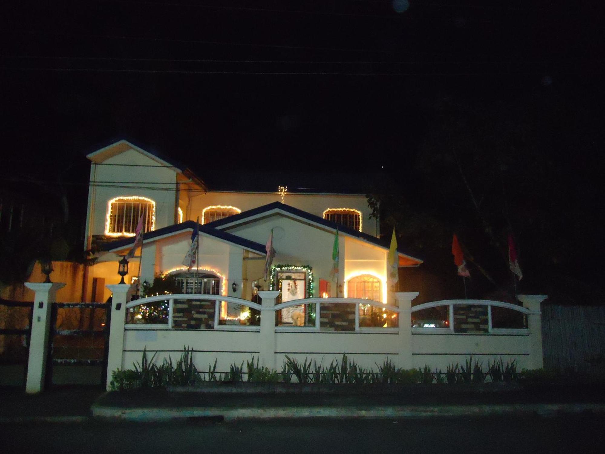 Donsol Aguluz Homestay 외부 사진